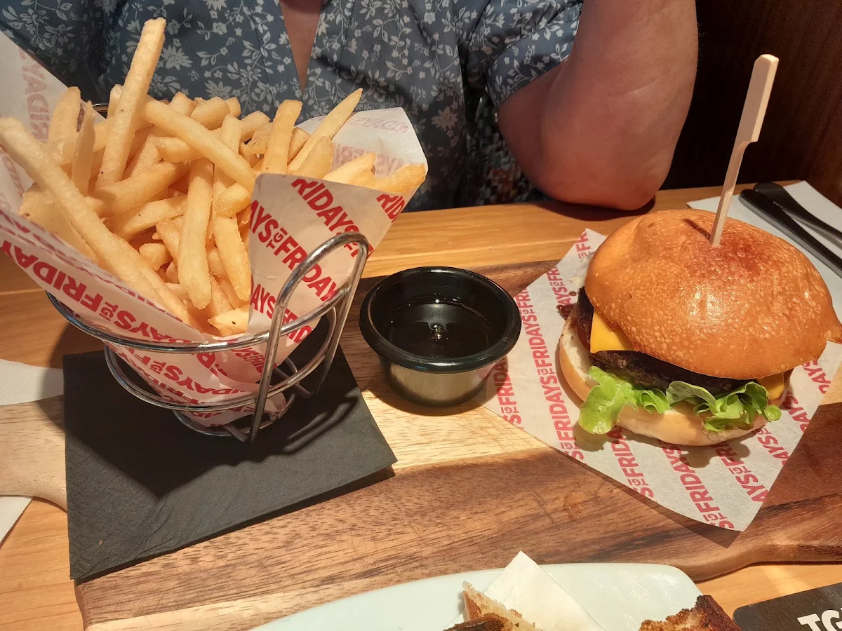 Fridaystm Bacon Cheeseburger