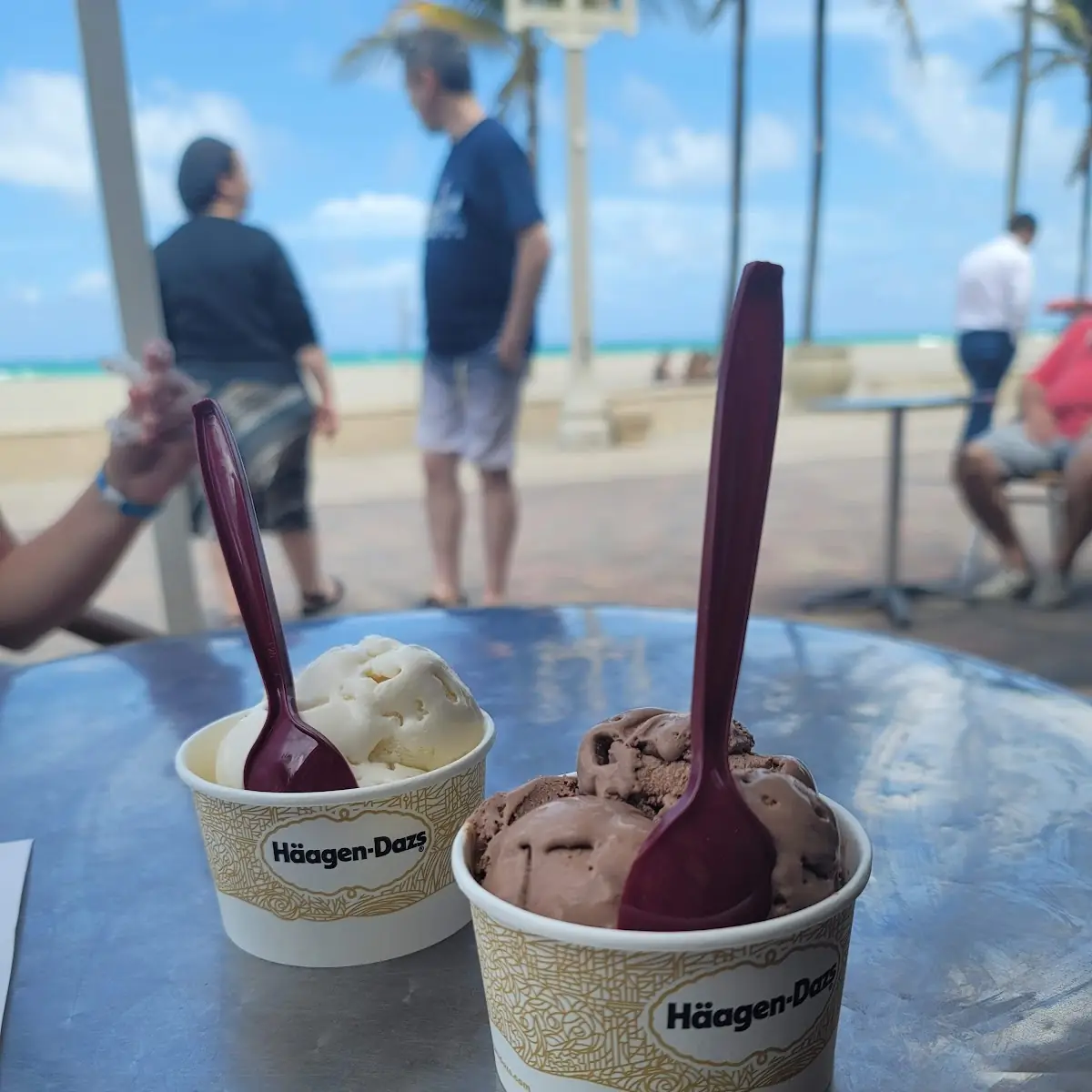 Chocolate and Vanilla Ice Cream Cups