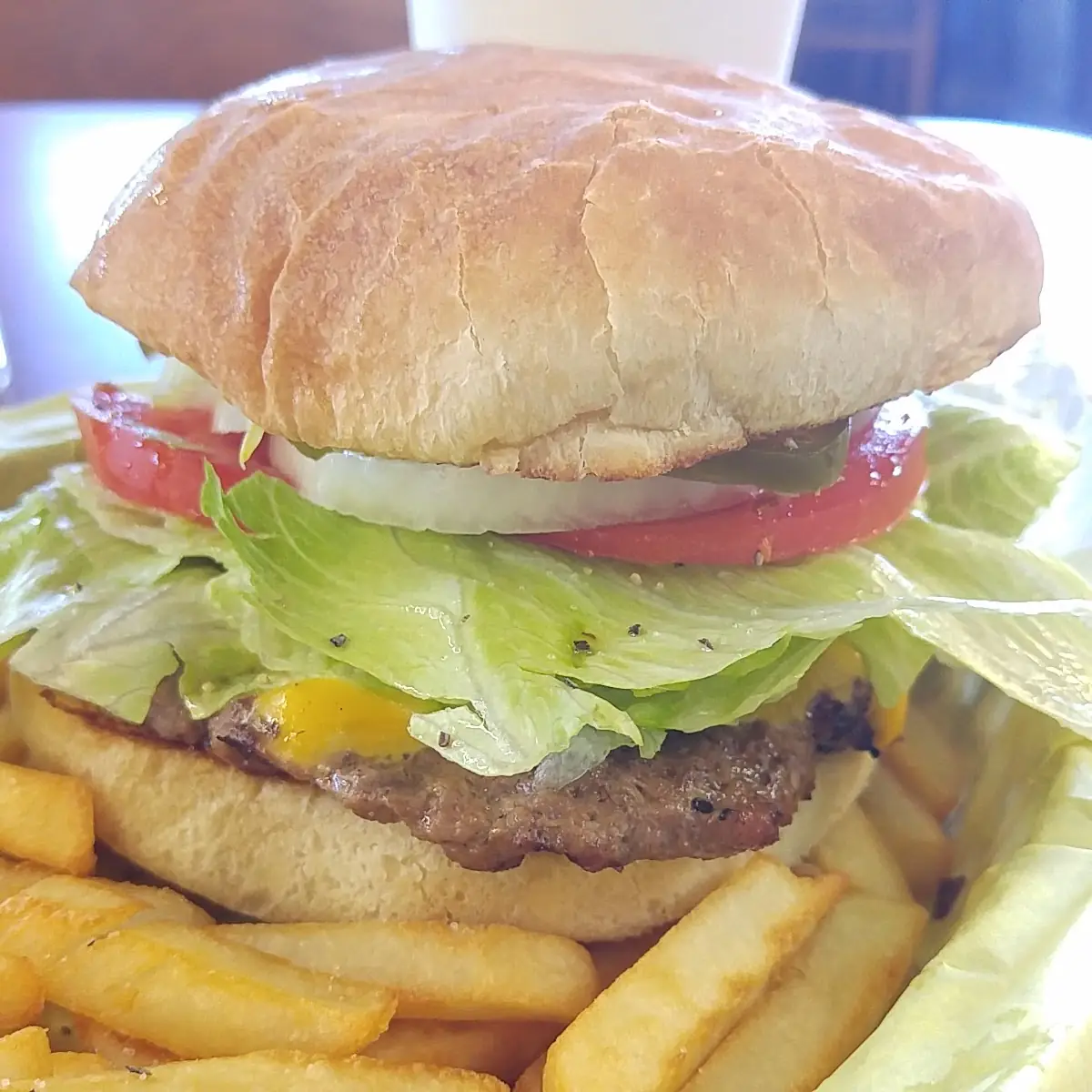 Cheeseburger Combo with Drink