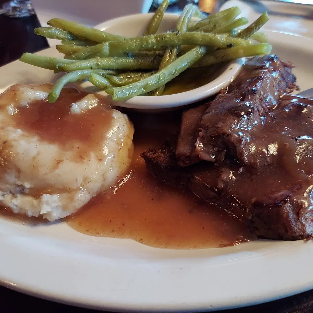 Pot Roast Dspecialinner