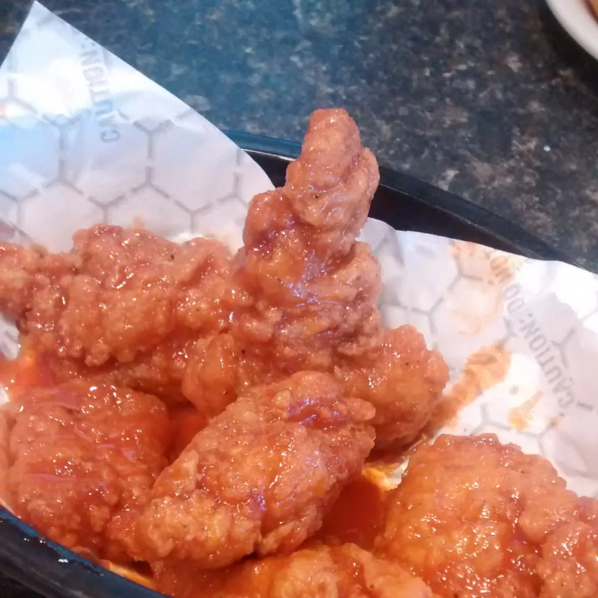 Medium Hot Buffalo Wings
