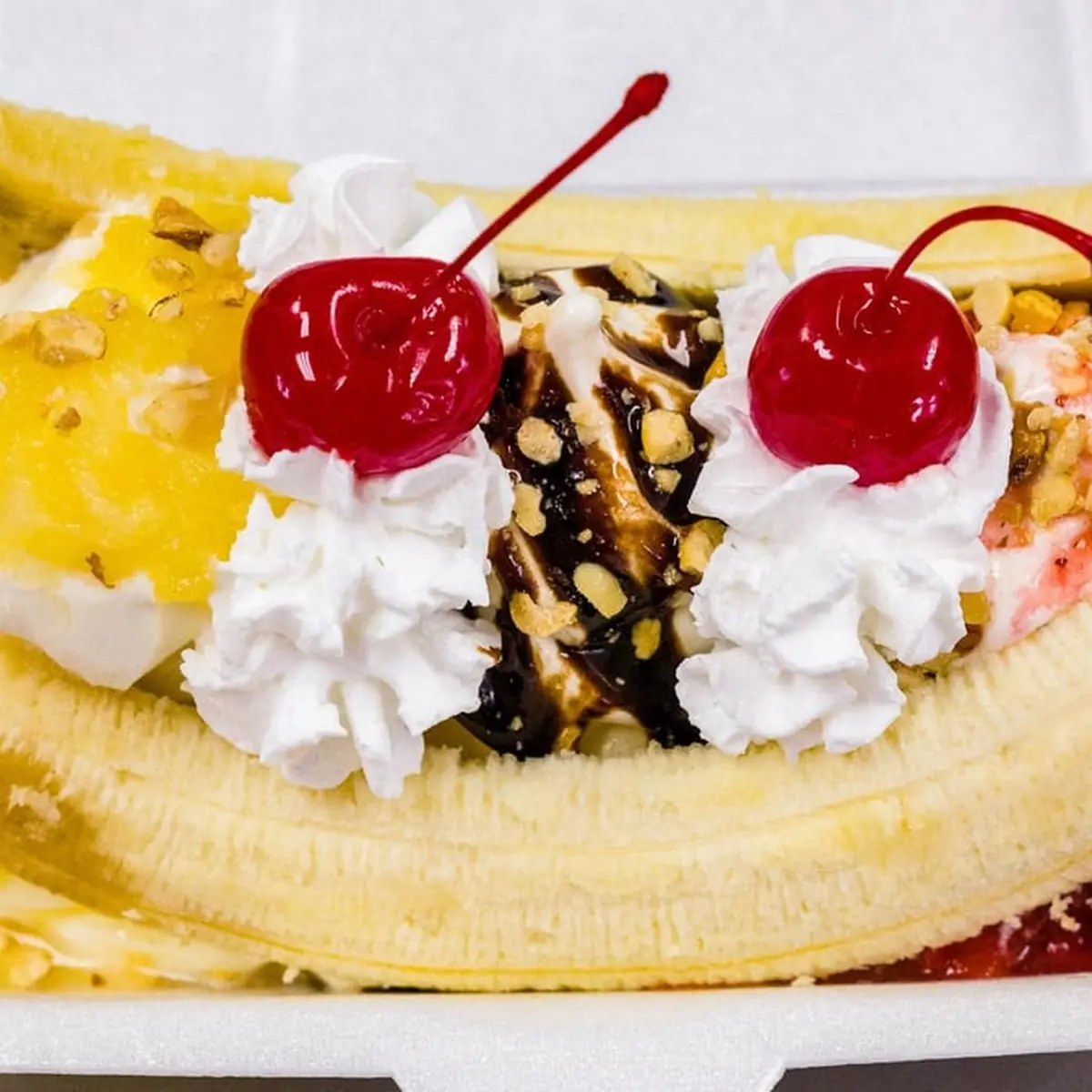 Large Banana Split