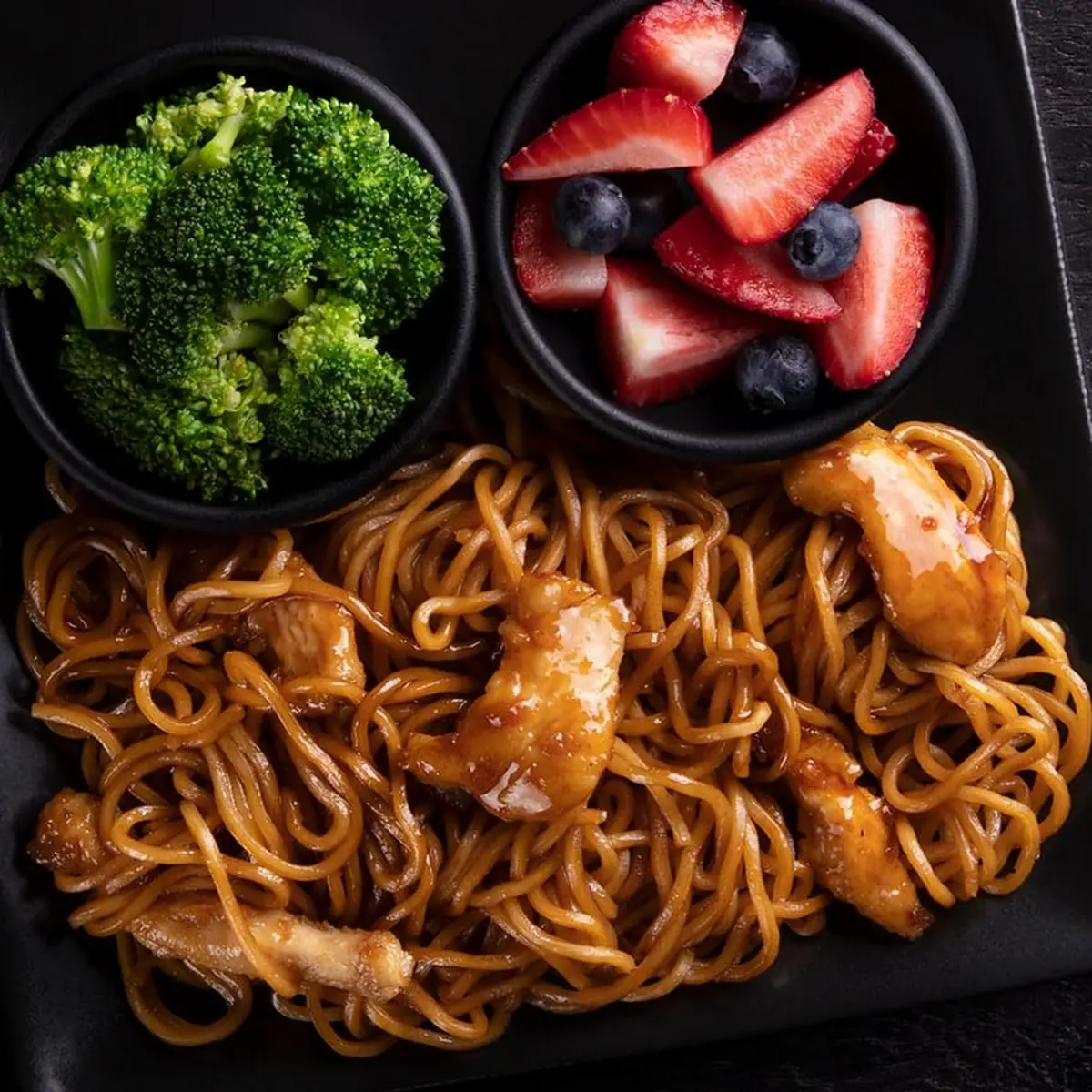 Kids Chicken Lo Mein