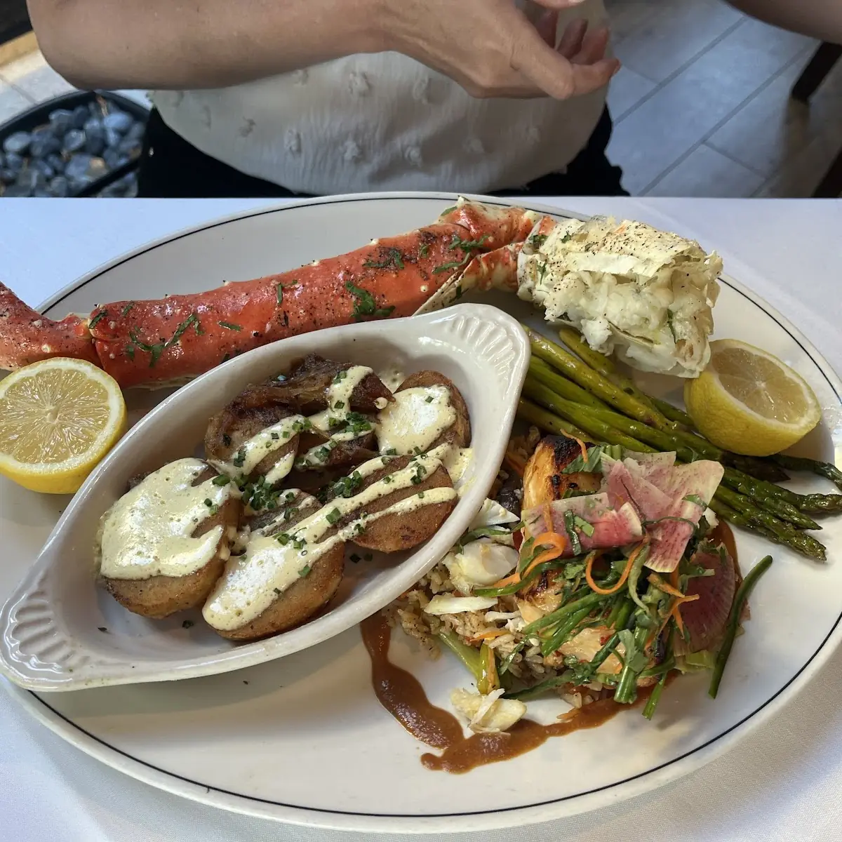 Petit Cold-Water Lobster Tail Duo