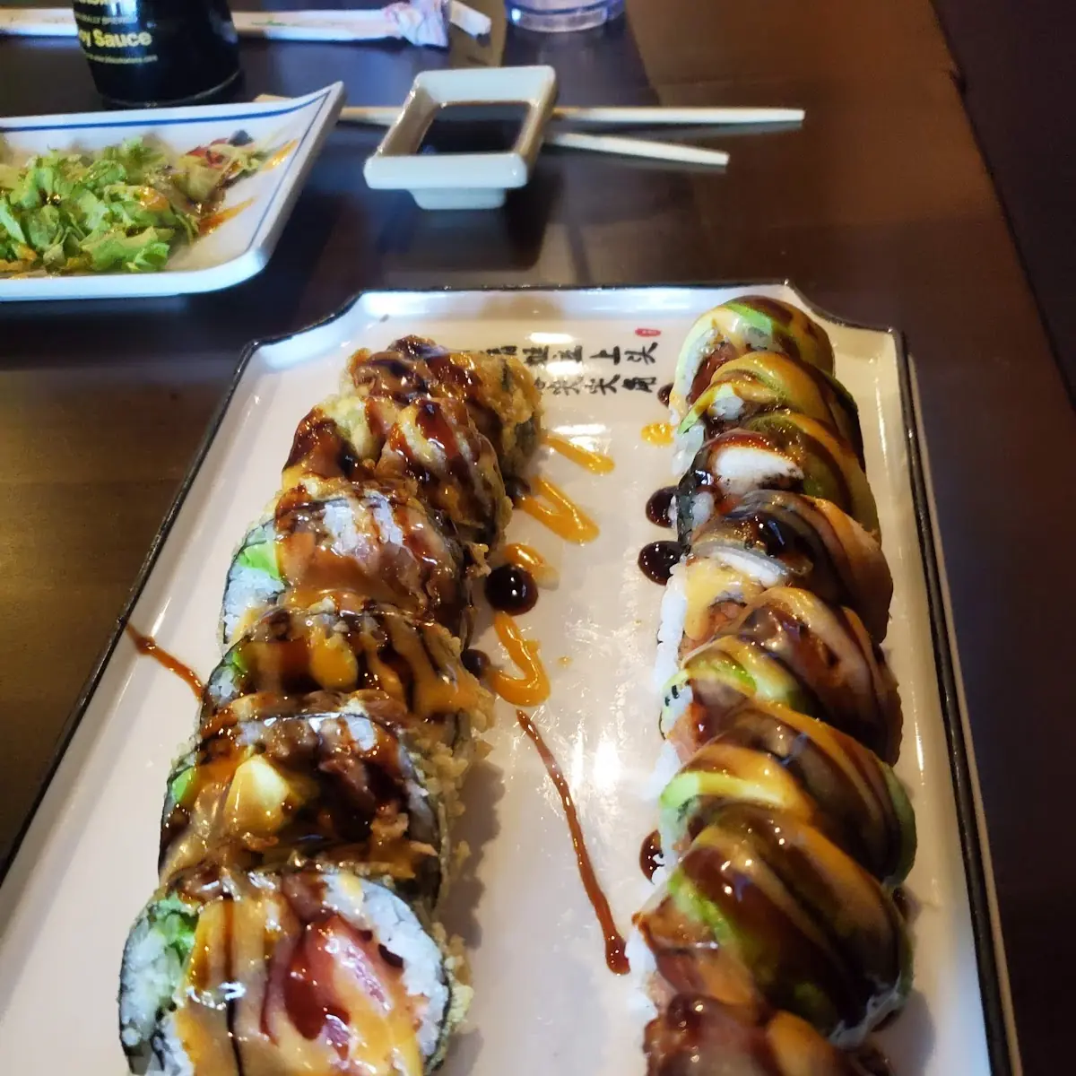 T&T Roll Dancing Dragon Roll