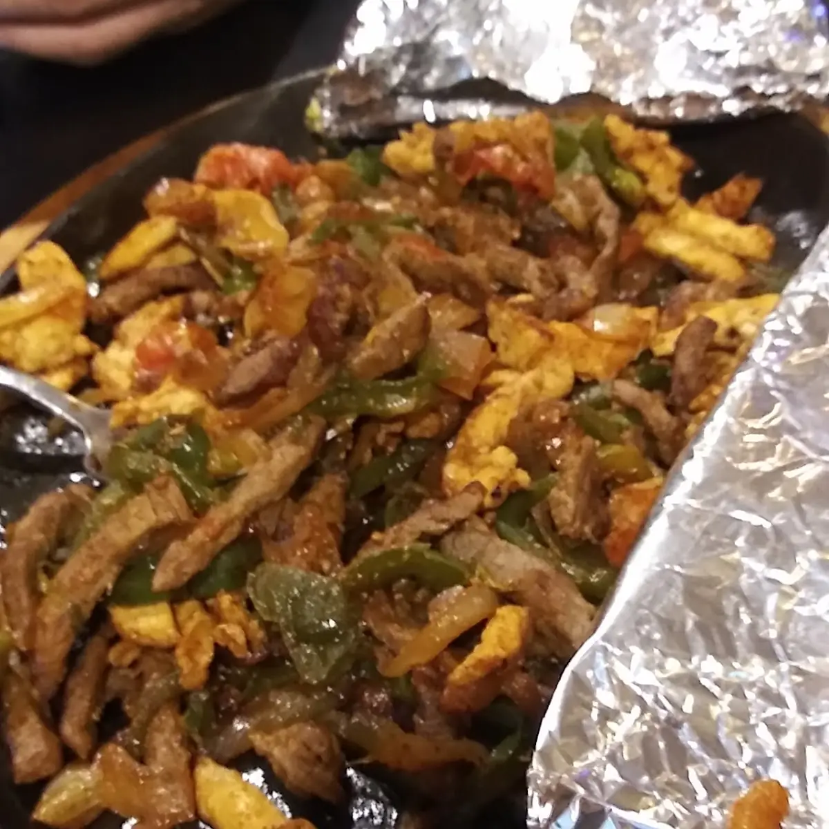 Grilled Steak or Chicken Soft Taco (Single)