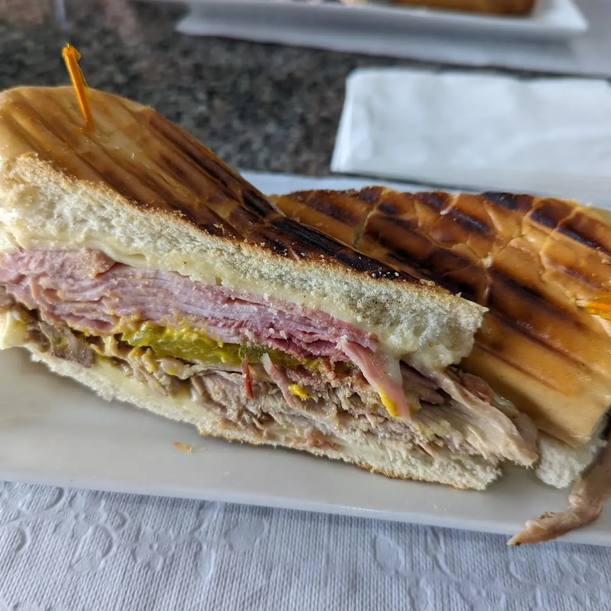 Sandwich Cubano Especial