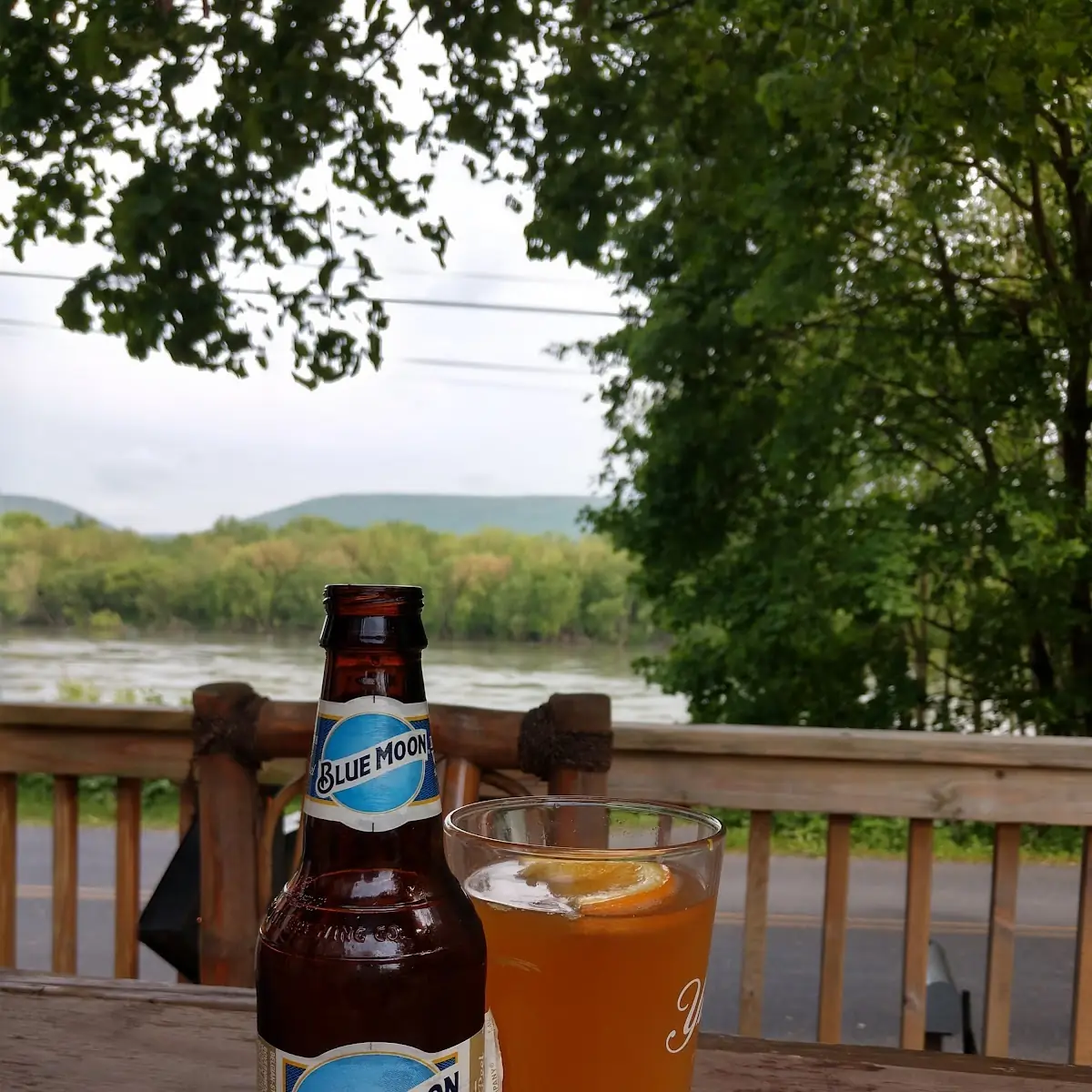 Blue Moon Belgian White