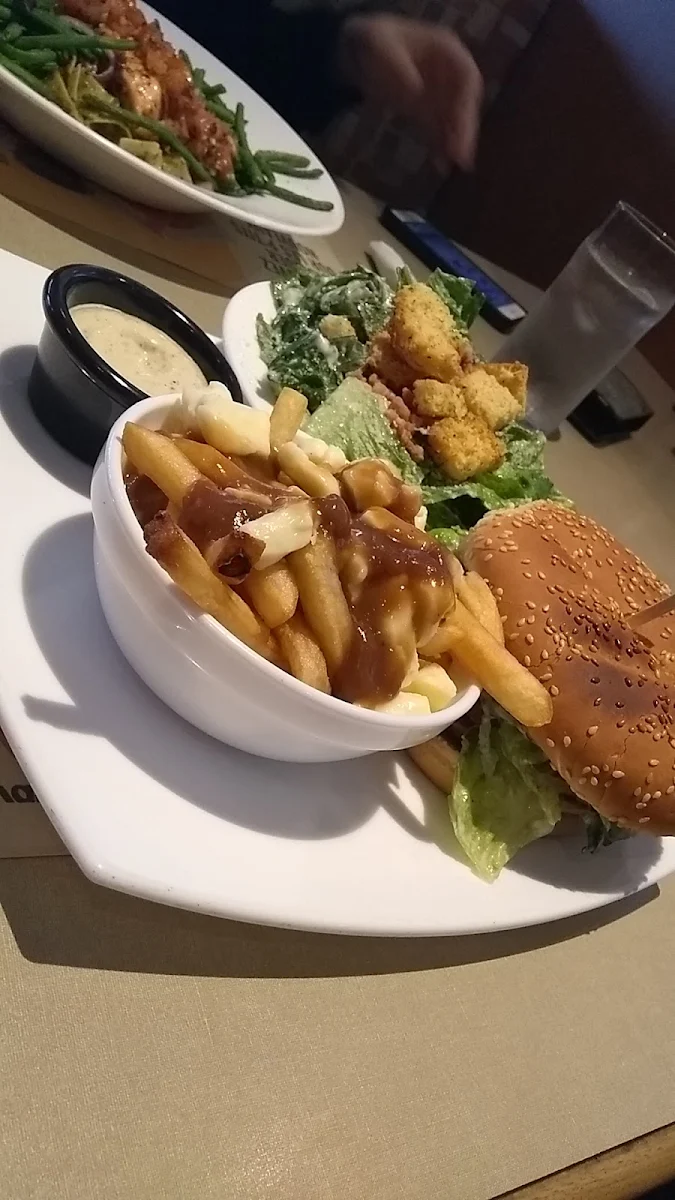 Burger Césars Poulet, Restaurant Normandin Orsainville