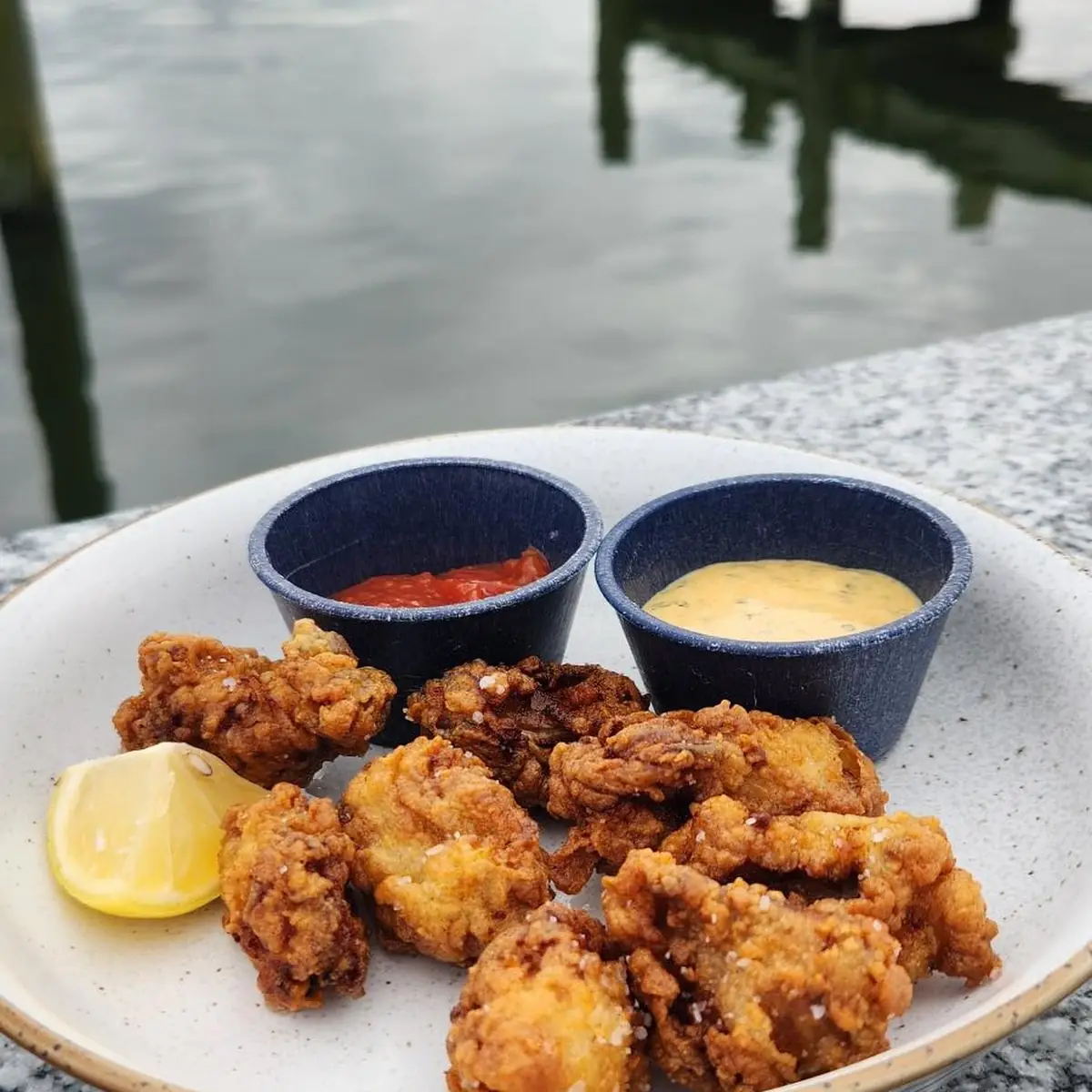 To-Go Fried Oyster 8