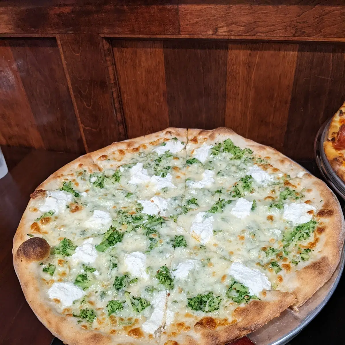 Cheese Lover's Pizza with Broccoli