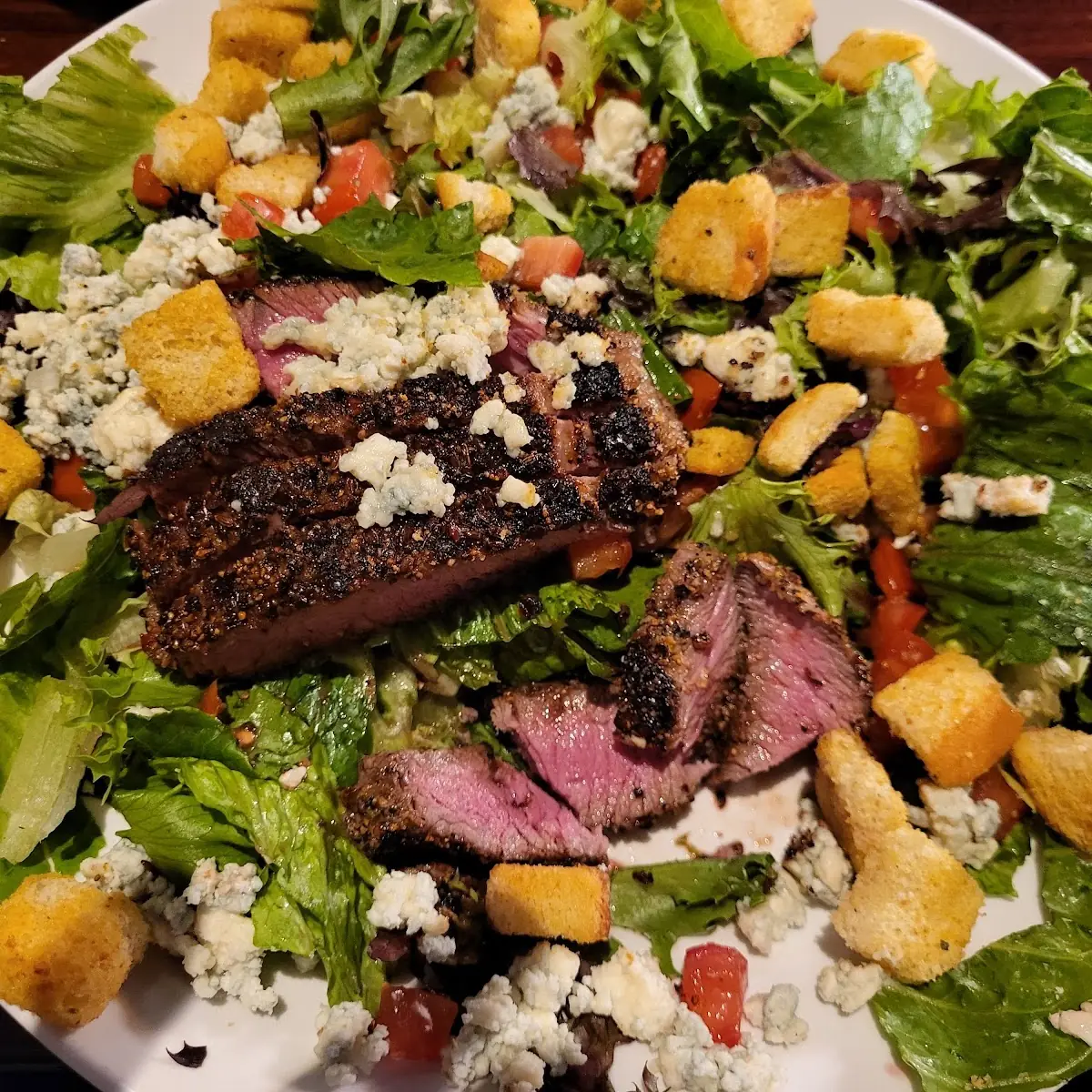 7-Pepper Sirloin Salad