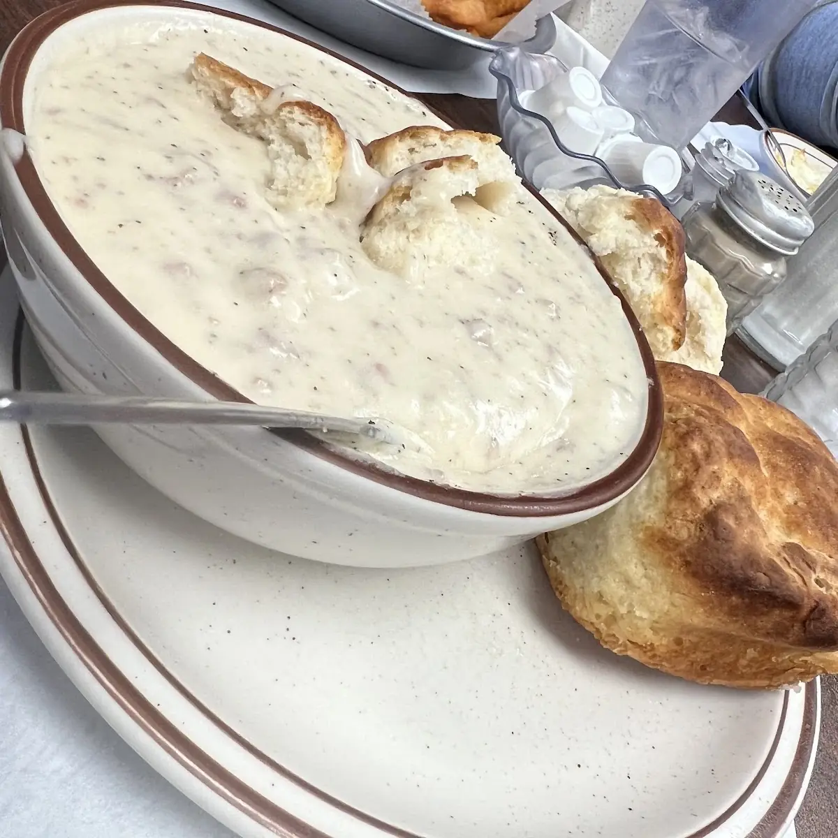 Sausage Gravy & Biscuits