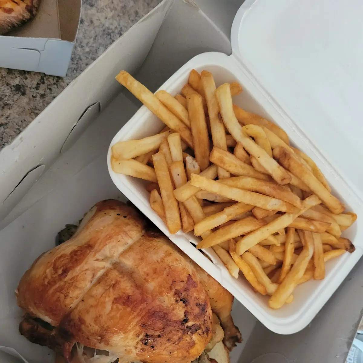 Whole Chicken Dinner, Cornwall Bar B Q Restaurant