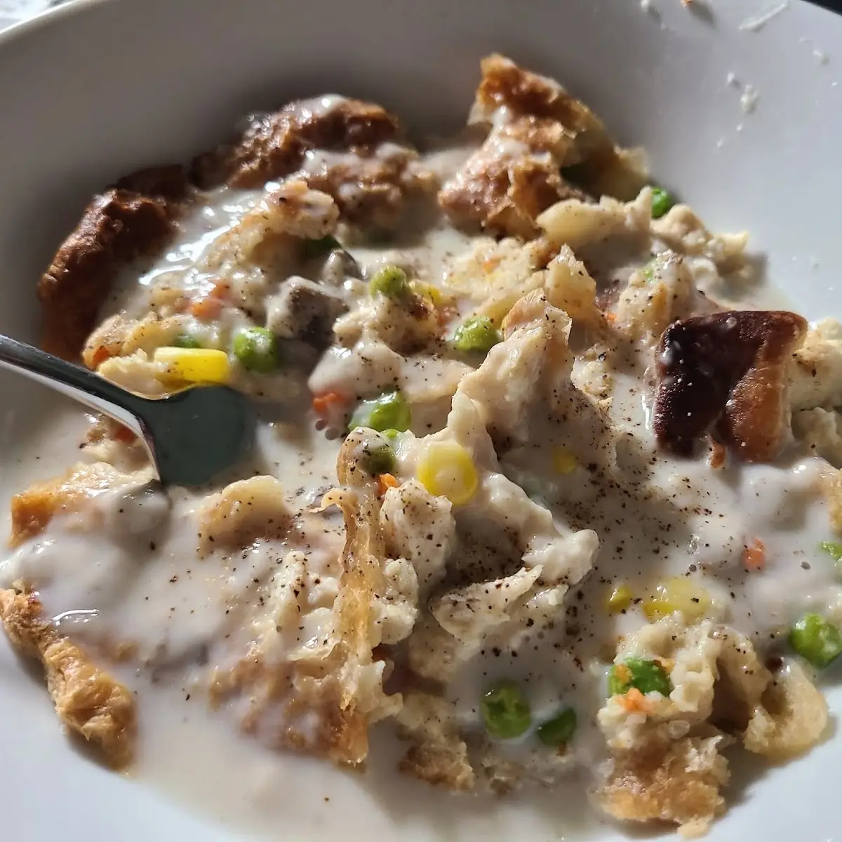 Classic Chicken Pot Pie - 6 Inch