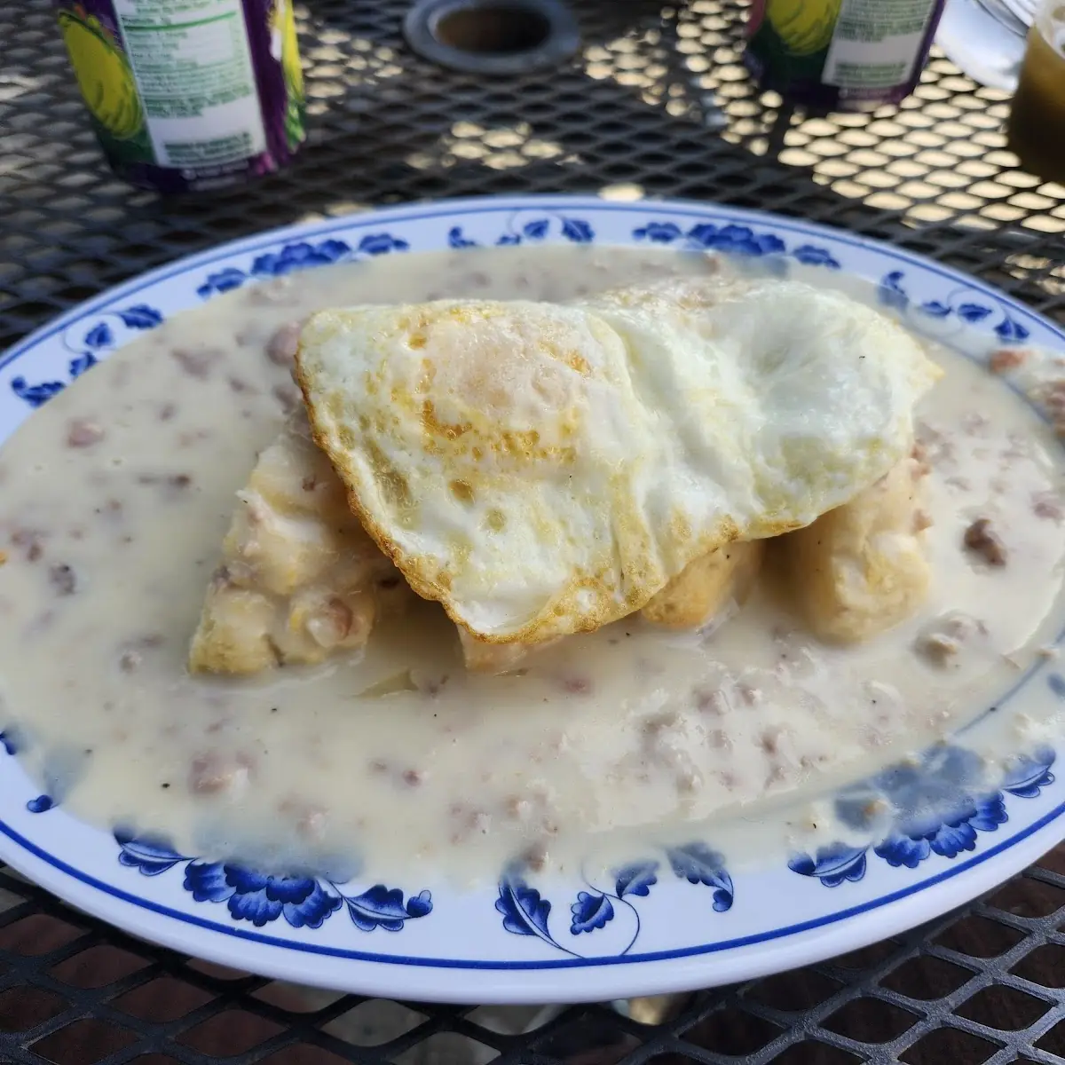 Biscuits & Gravy