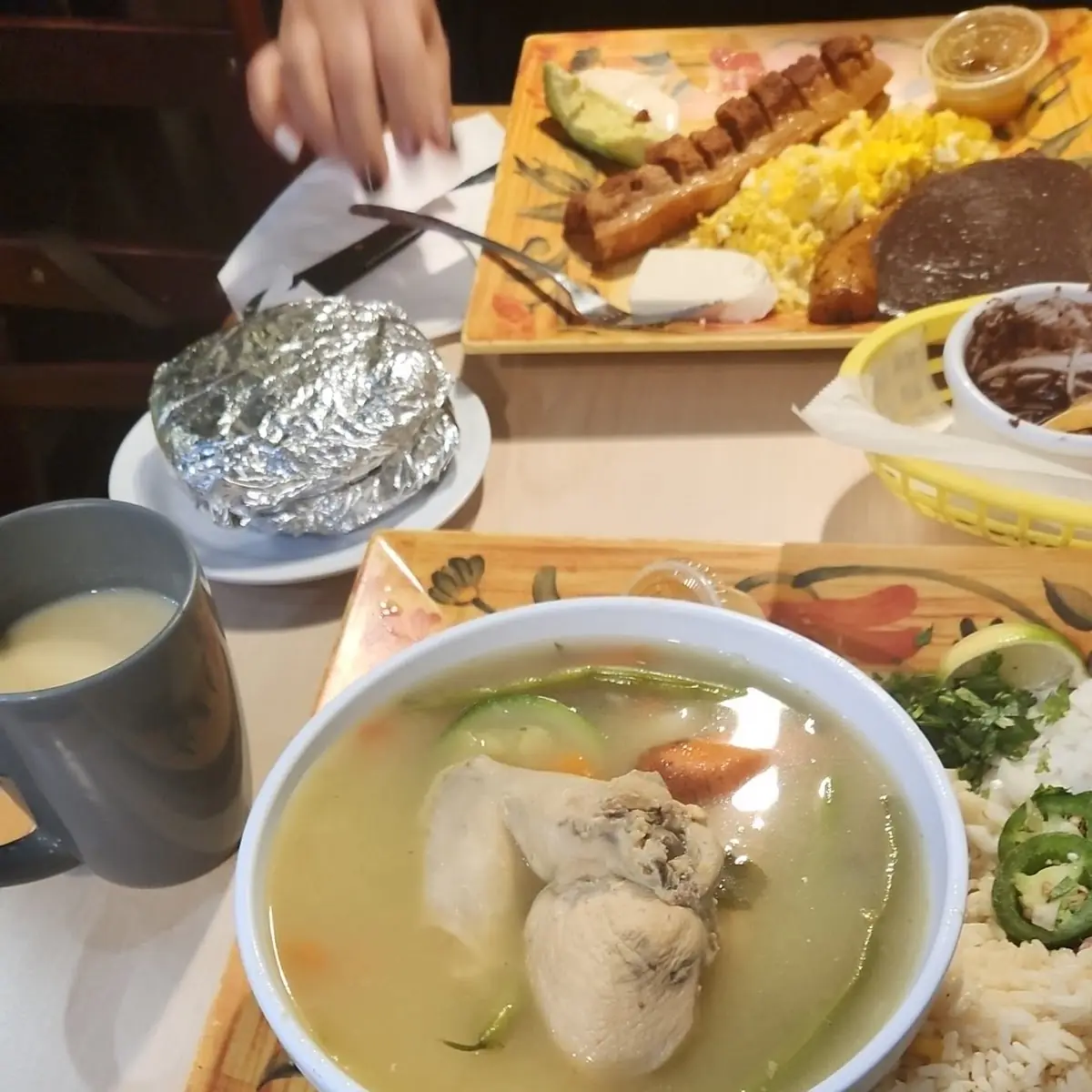 Caldo De Gallina Criolla