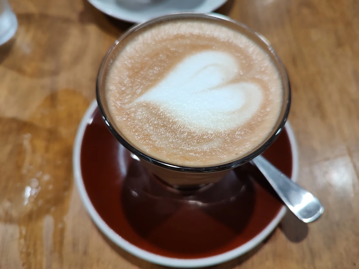 Latte Regular, Uliveto