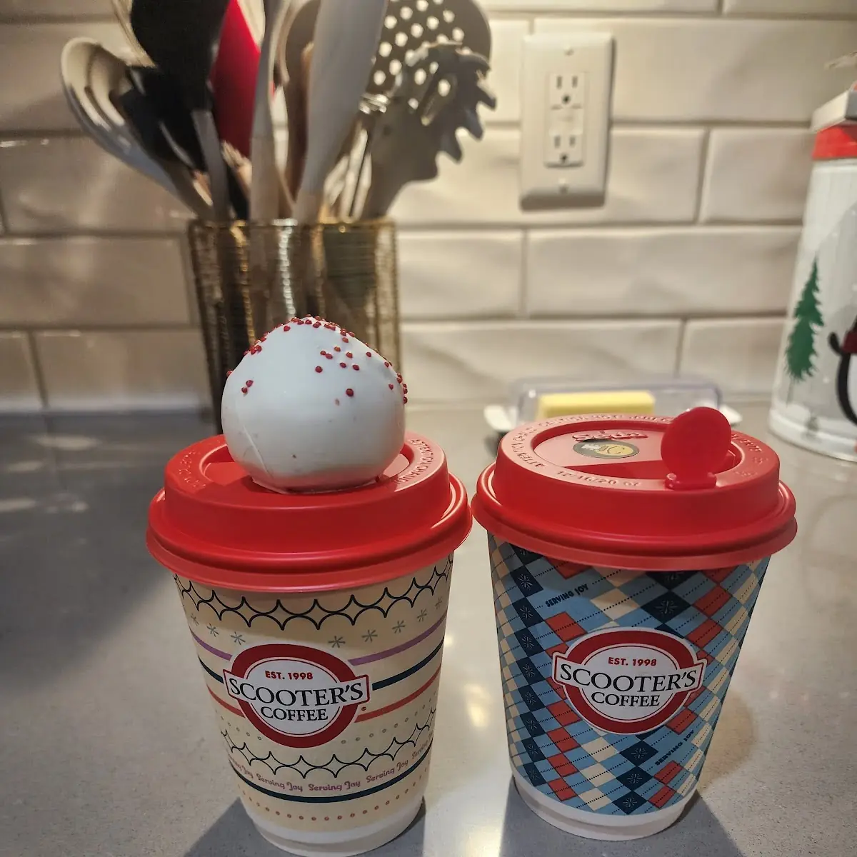Coffee and Red Velvet Cake Ball
