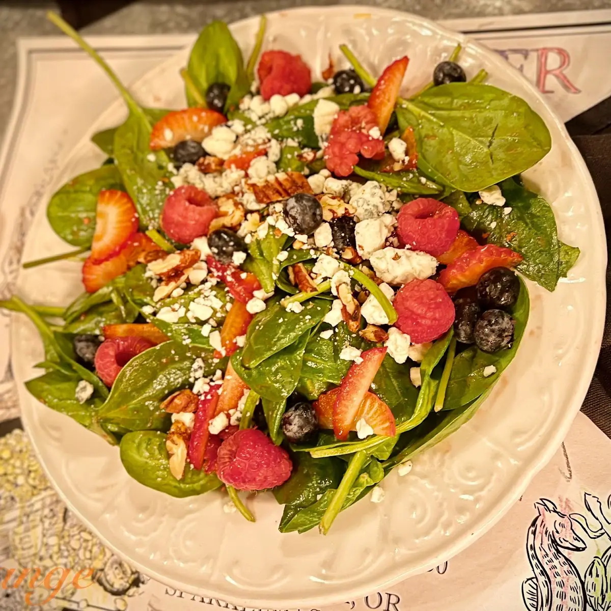 Artisan Blue Cheese Salad