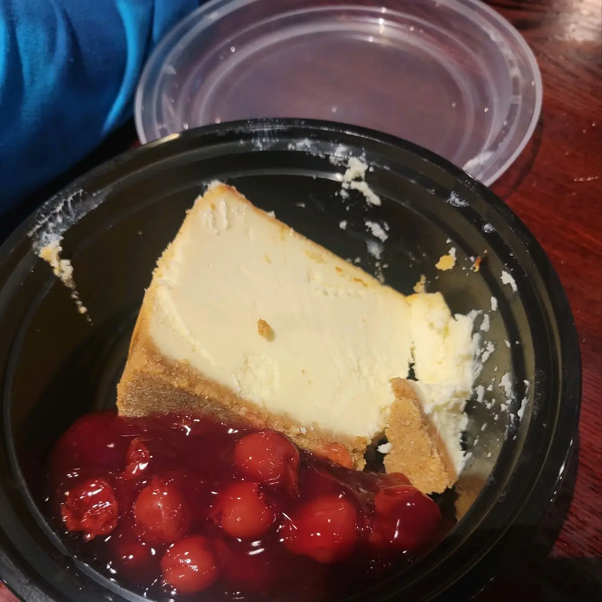 New York Cheesecake with Cherries