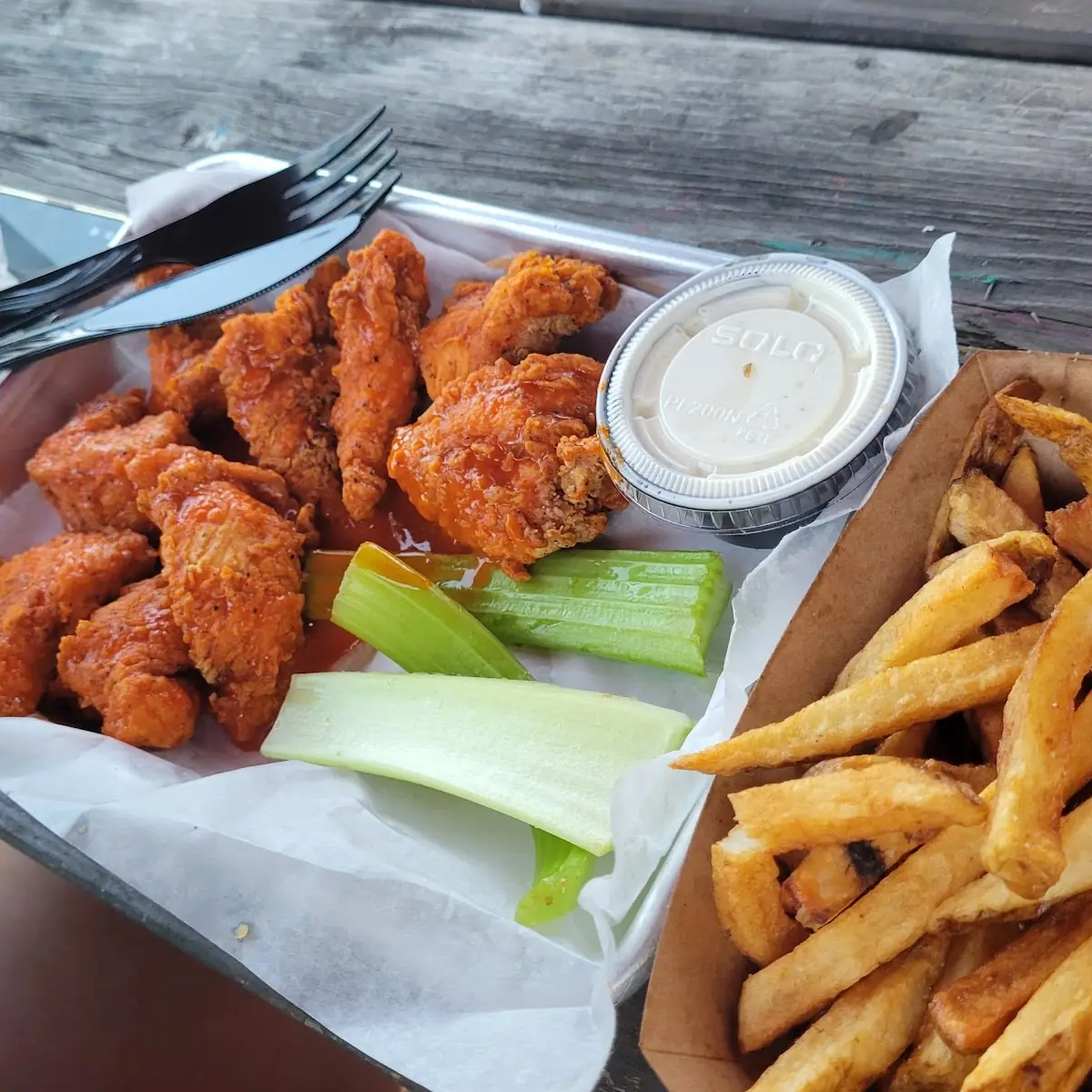 Buffalo Wings and Fries