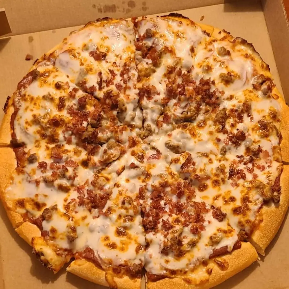 All Meat Pizza w Extra Cheese