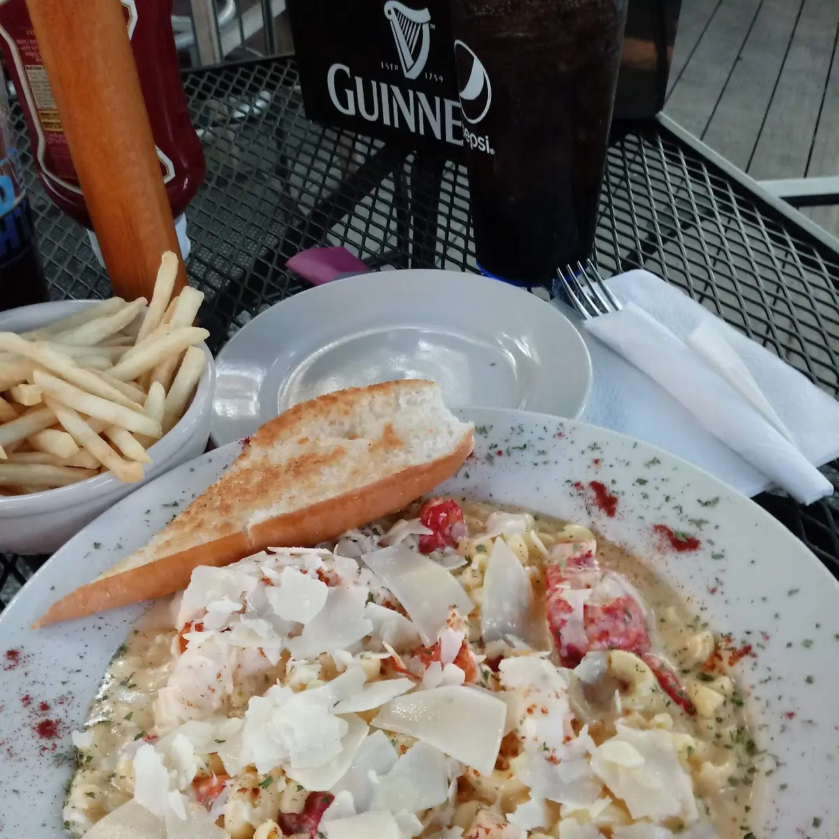 Lobster Mac N Cheese