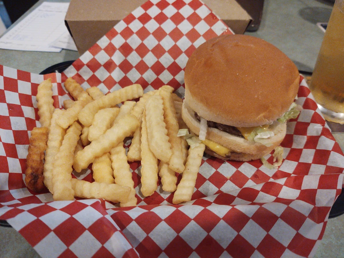 Mccauly Burger