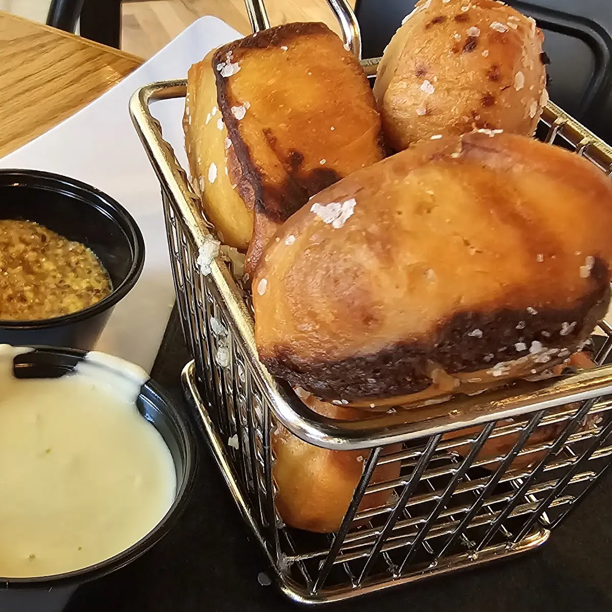 Pretzel Bites