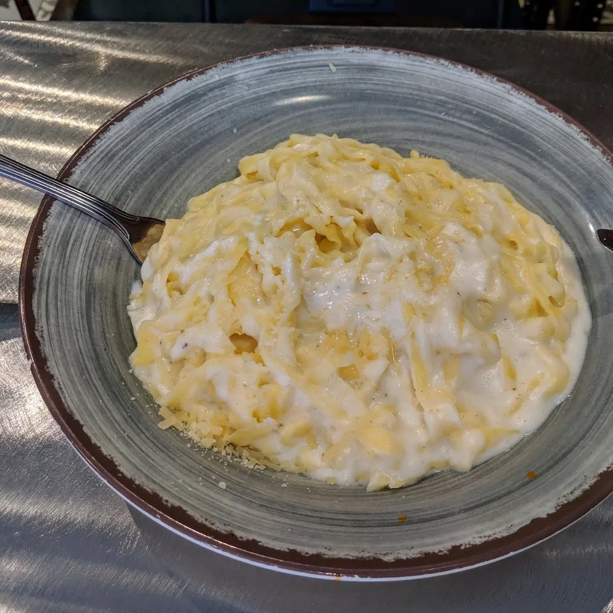 Fettuccine Alfredo
