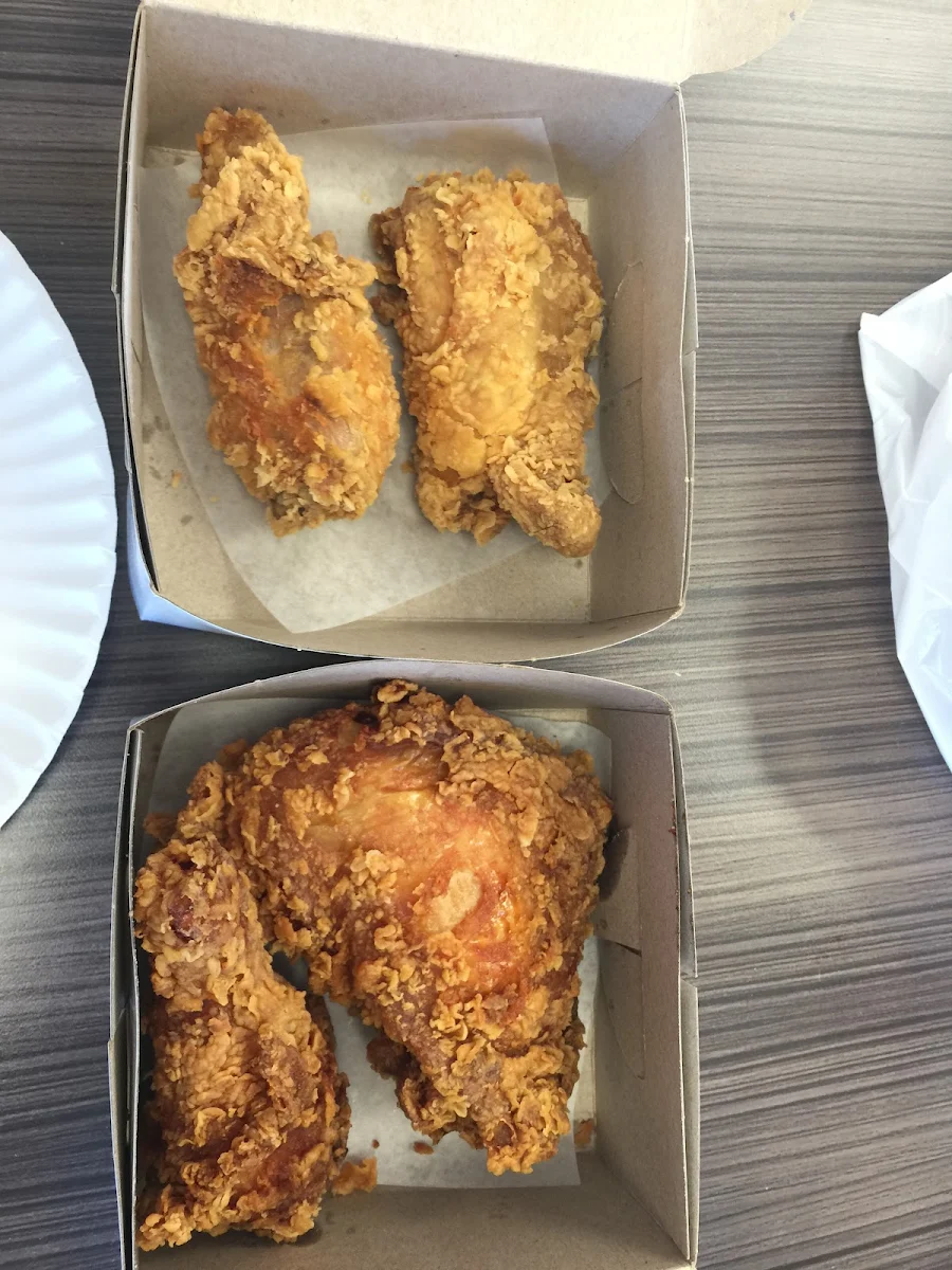 Chicken Thigh, Chicken World