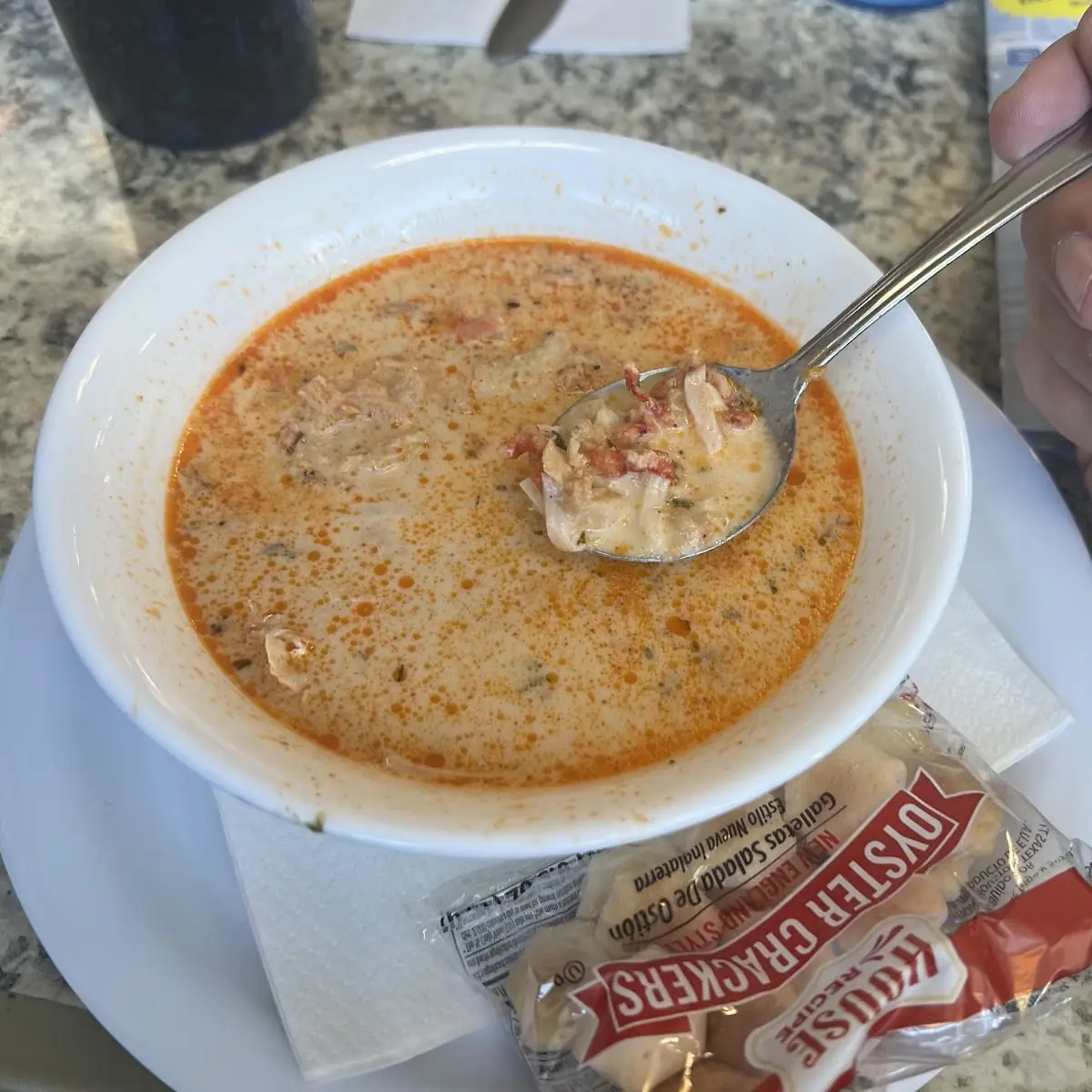 Creamy Seafood Chowder with Crackers