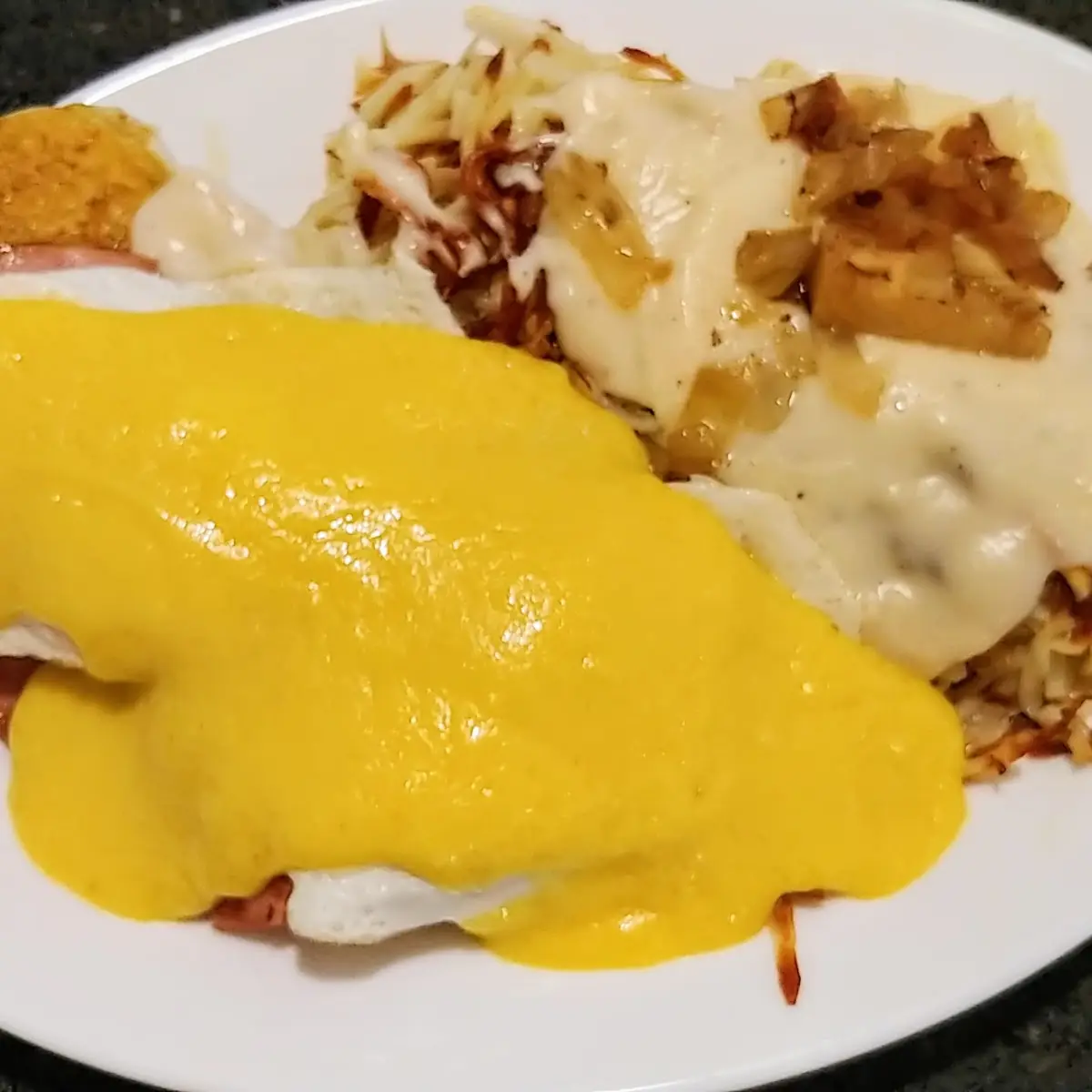 Eggs Benedict