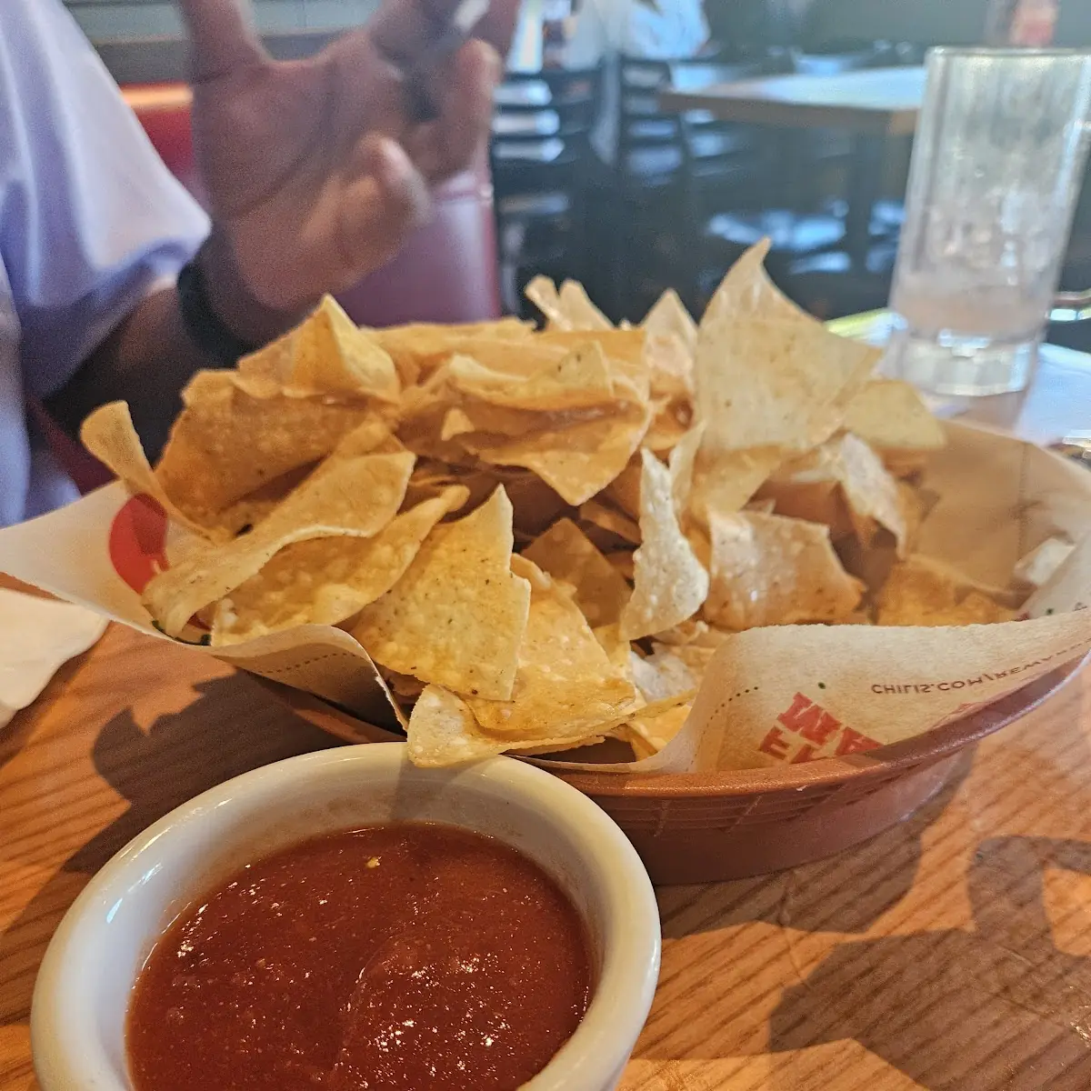 Chips & Salsa with Queso Dip