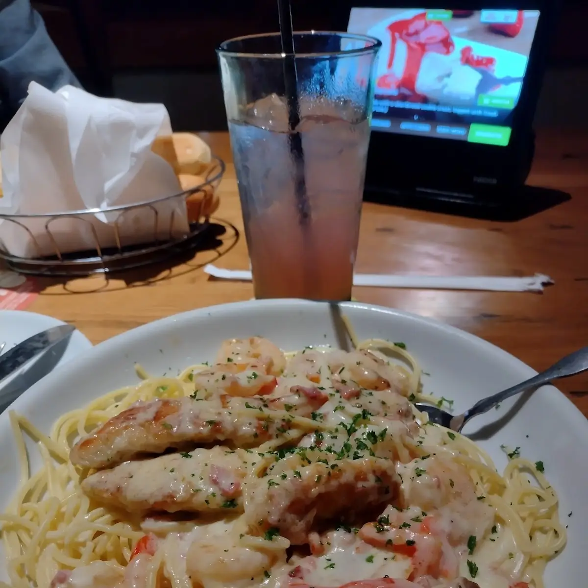 Chicken and Shrimp Carbonara Pasta