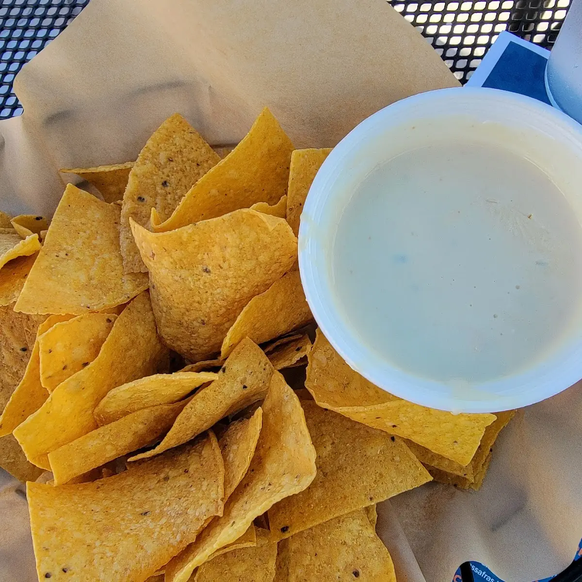 Chips & Queso