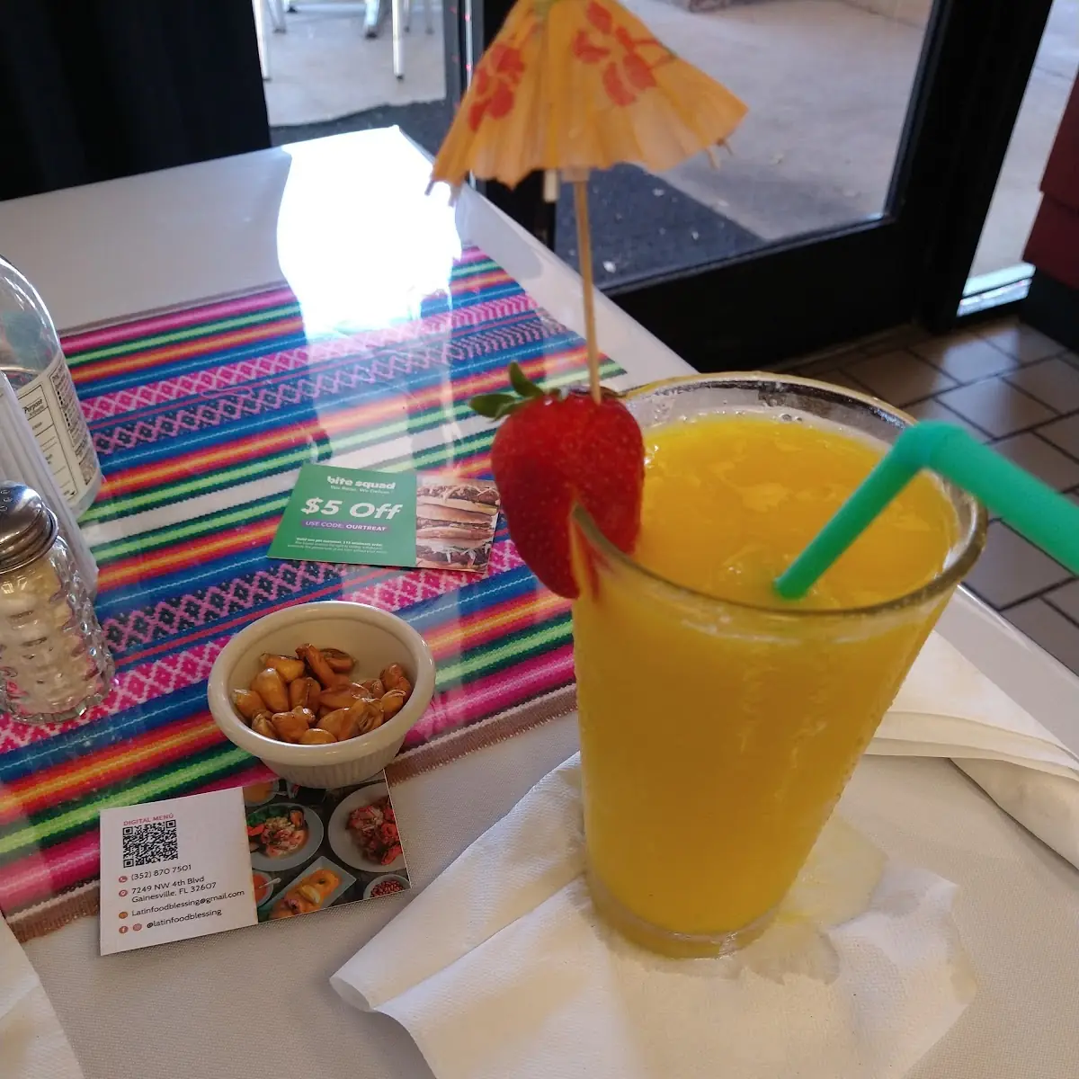 Mango Pineapple Smoothie