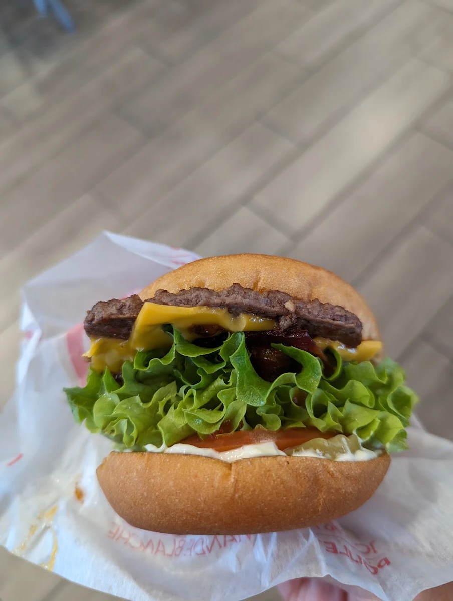 Junior Bacon Cheeseburger, Wendy's
