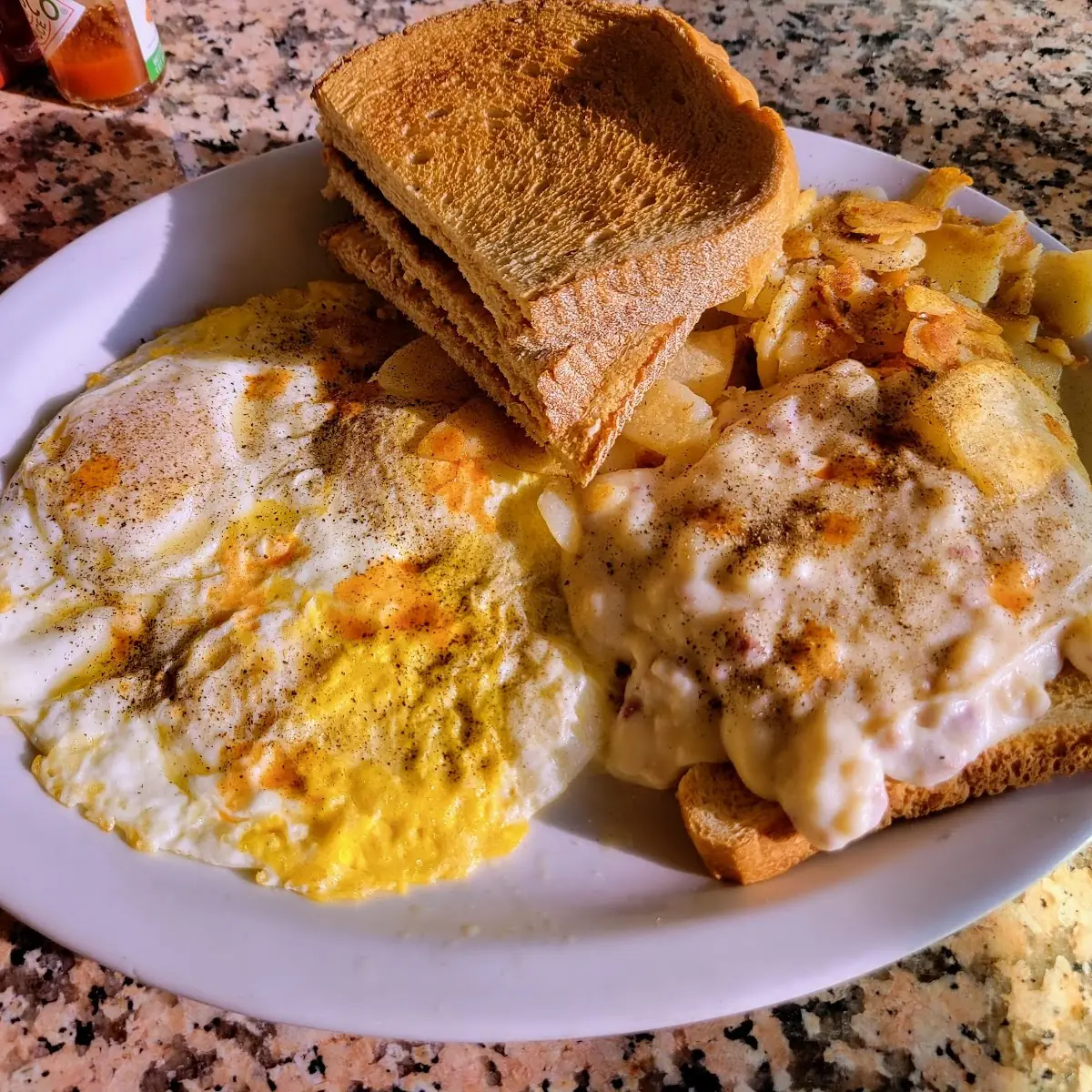 2 Eggs Creamed Chipped Beef on Toast Homefries & Toast Breakfast