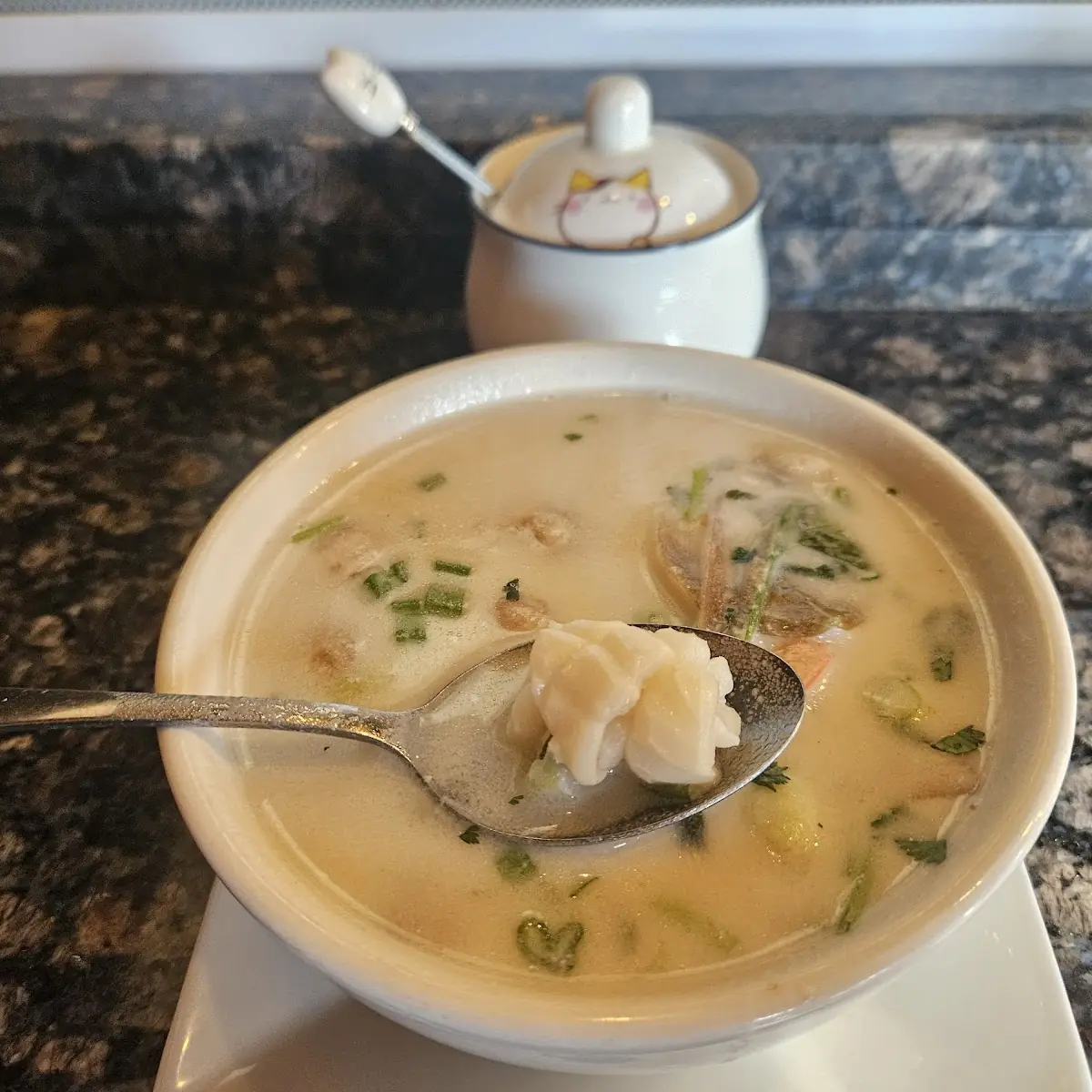Tom Kha