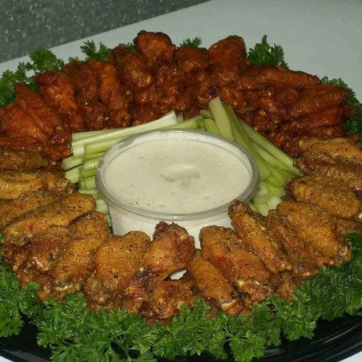 100 PC Wing Platter