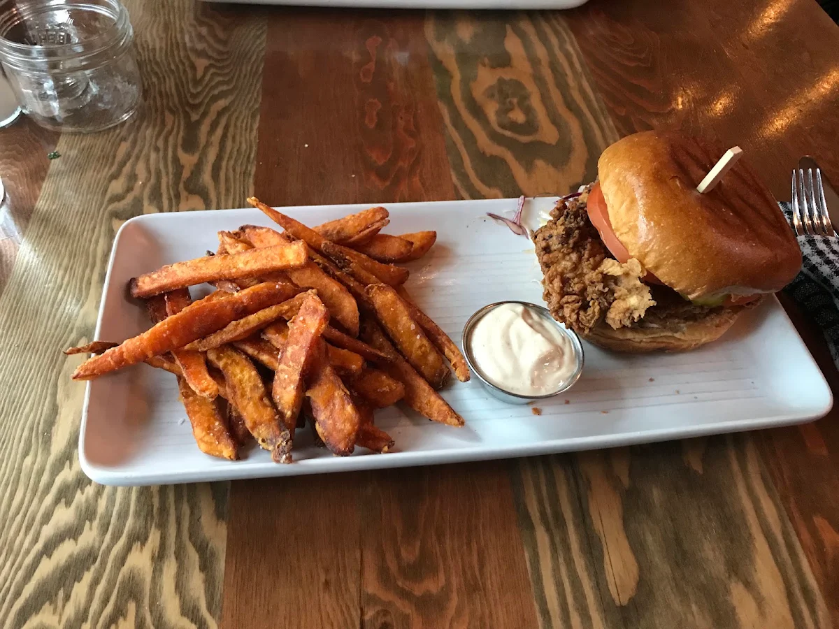 Fried Chicken Burger, Trading Post Eatery