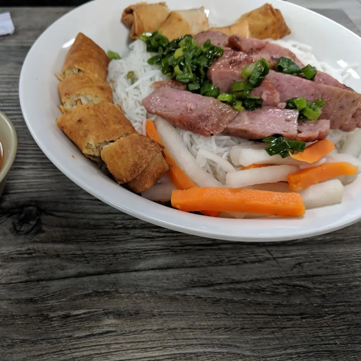 Cơm Bì Chá Nem Nướng