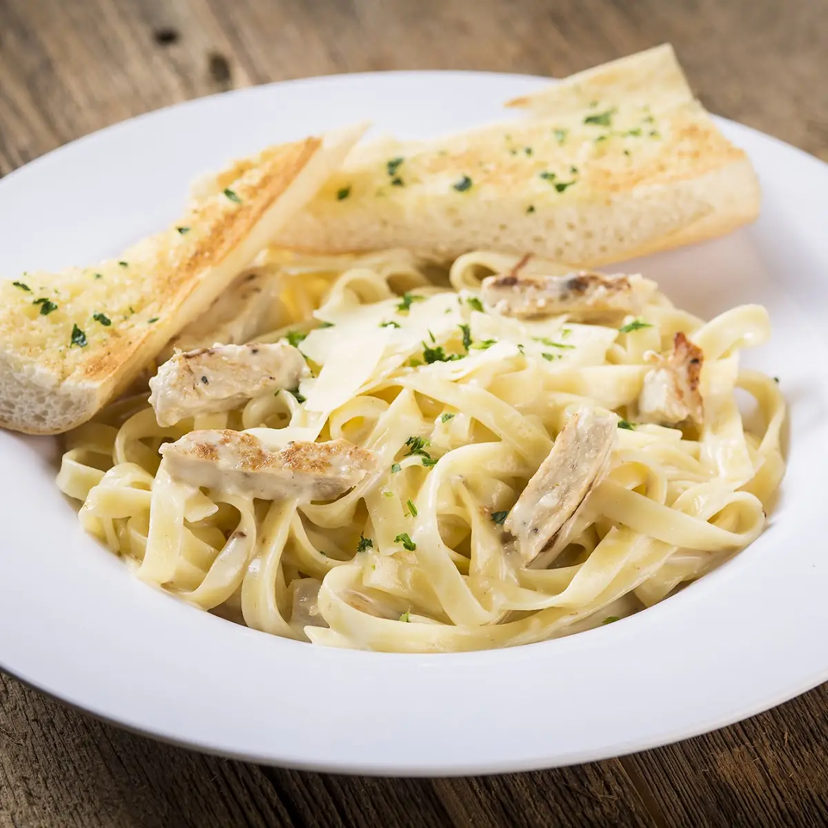 Fettuccine Alfredo with Grilled Chicken