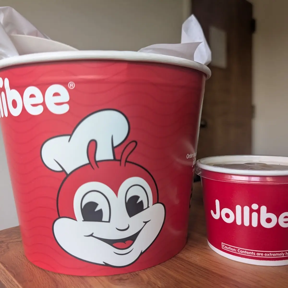 Jollibee Fried Chicken Bucket Meal