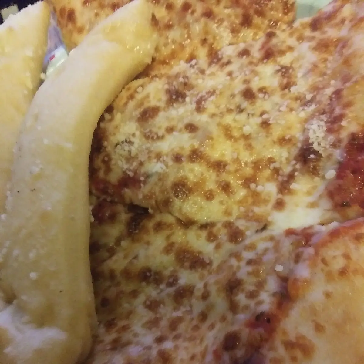 Crazy Breadsticks & Cheese Pizza