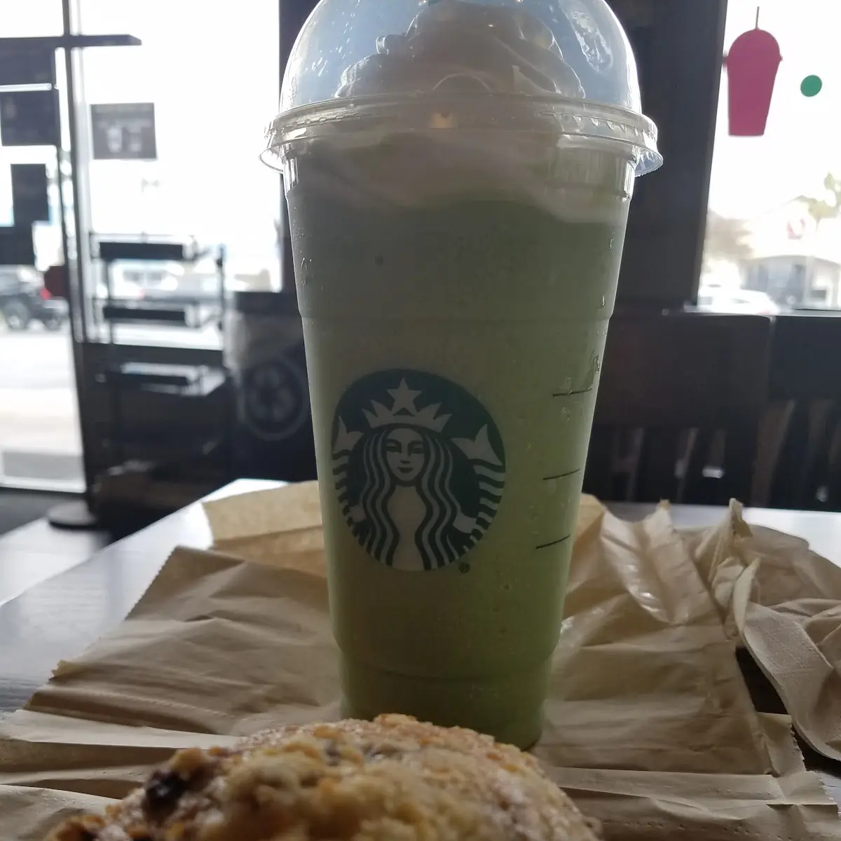 Blueberry Muffin & Green Tea Frappuccino