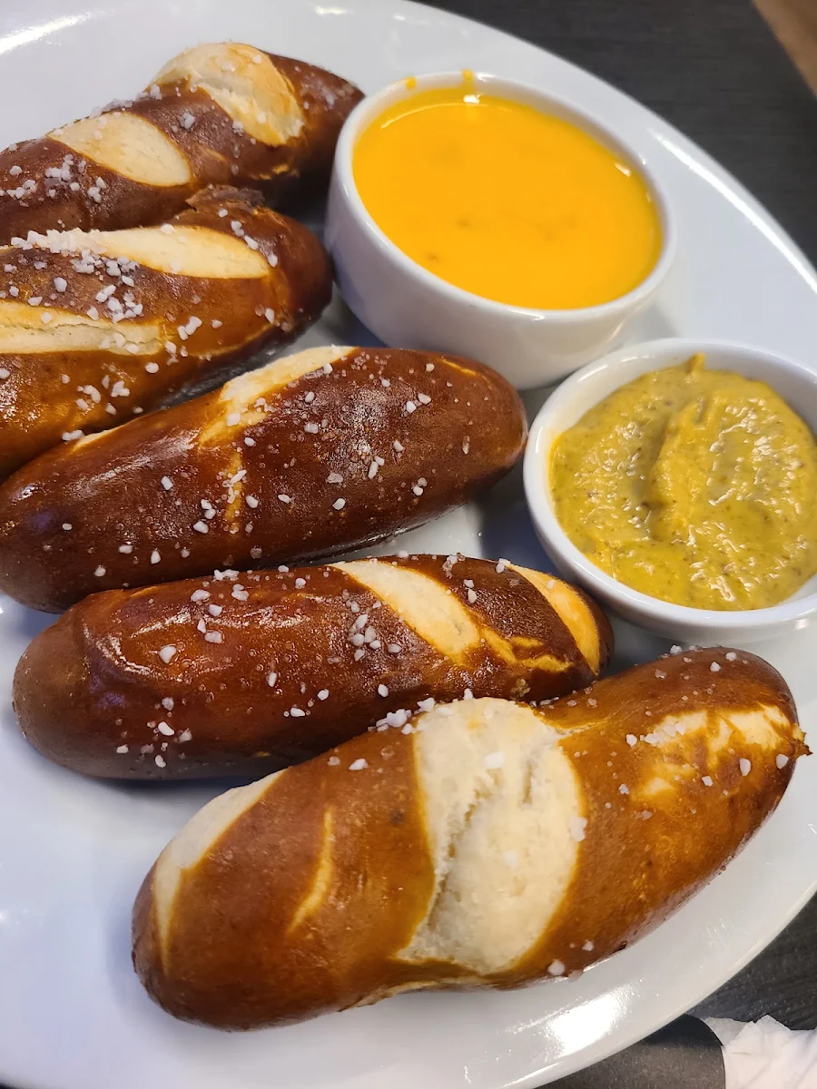 Soft Pretzel Dippin' Sticks
