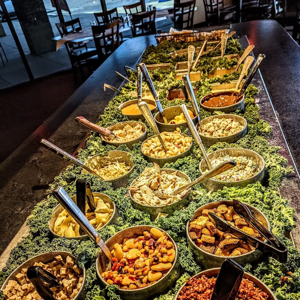 Lunch Salad Bar